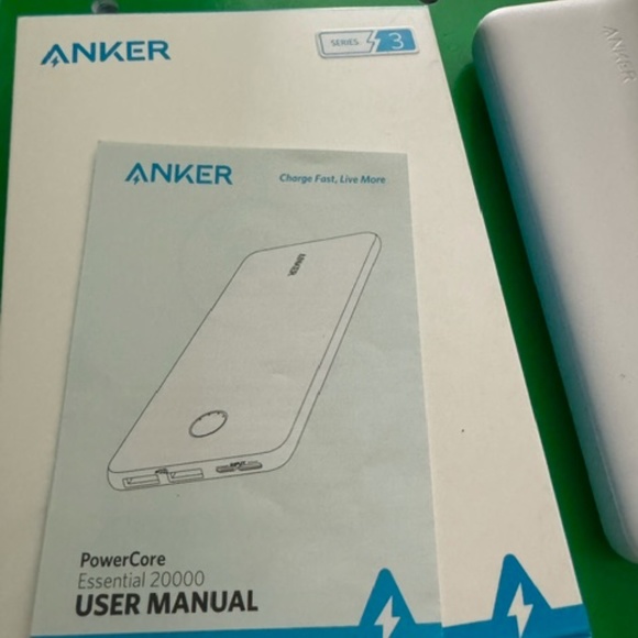 Anker PowerCore Battery 20000 - Picture 2 of 2